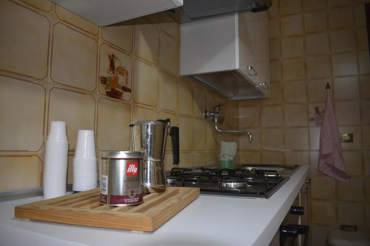 Casa Vacanza Pietro E Nina Lecce Bagian luar foto